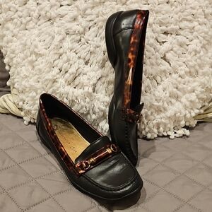 Anne Klein Black Leather Flats with Tortoise Shell Accent and Square Toe